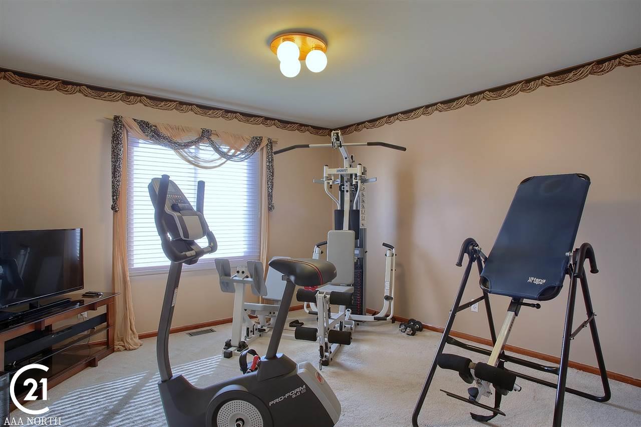 1399 Lakeview Drive Rochester Hills, MI 48306 - Photo 21 of 51