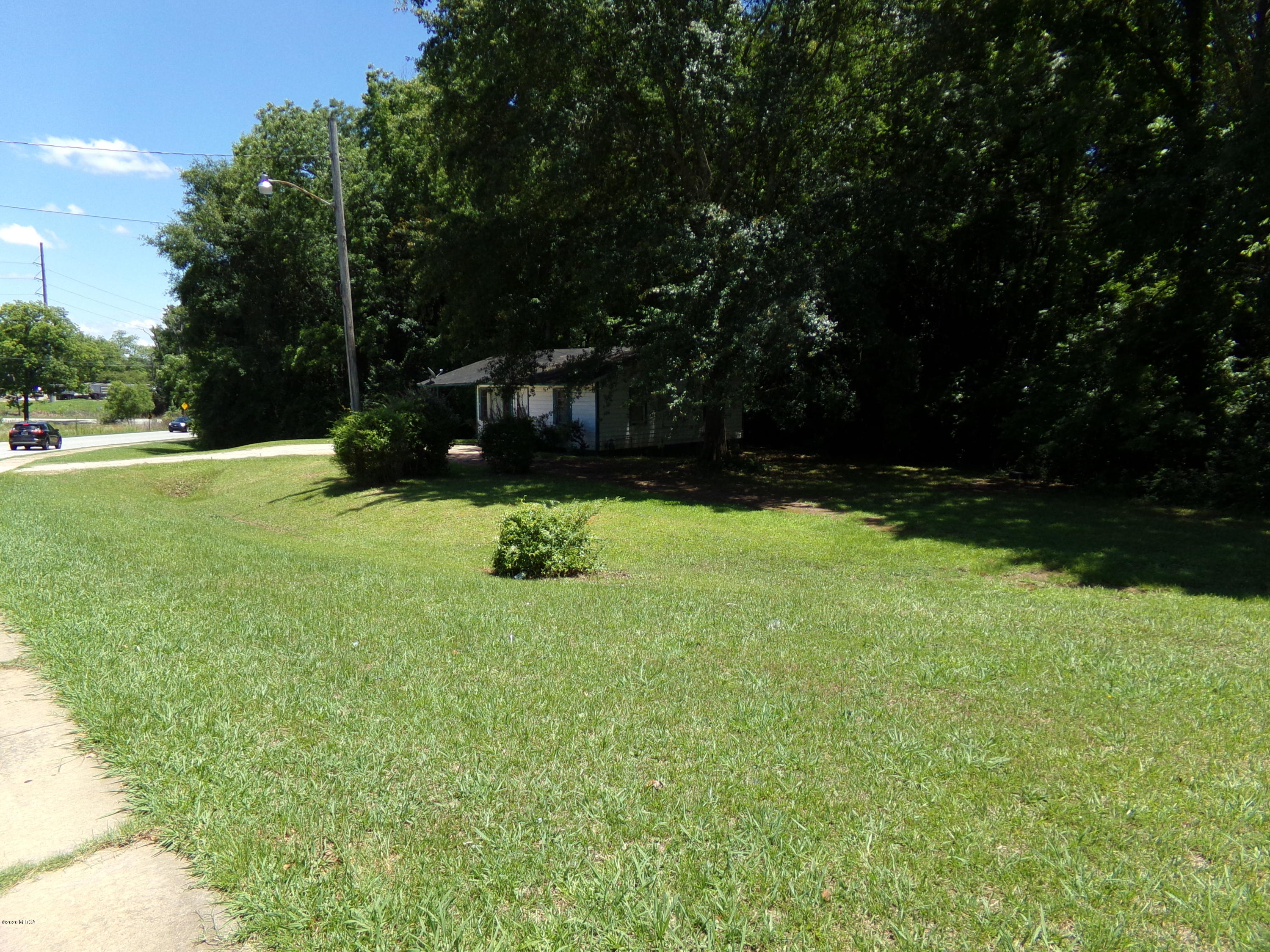 38 North Frontage Road Forsyth, GA 31029 - Photo 4 of 5 100_0645