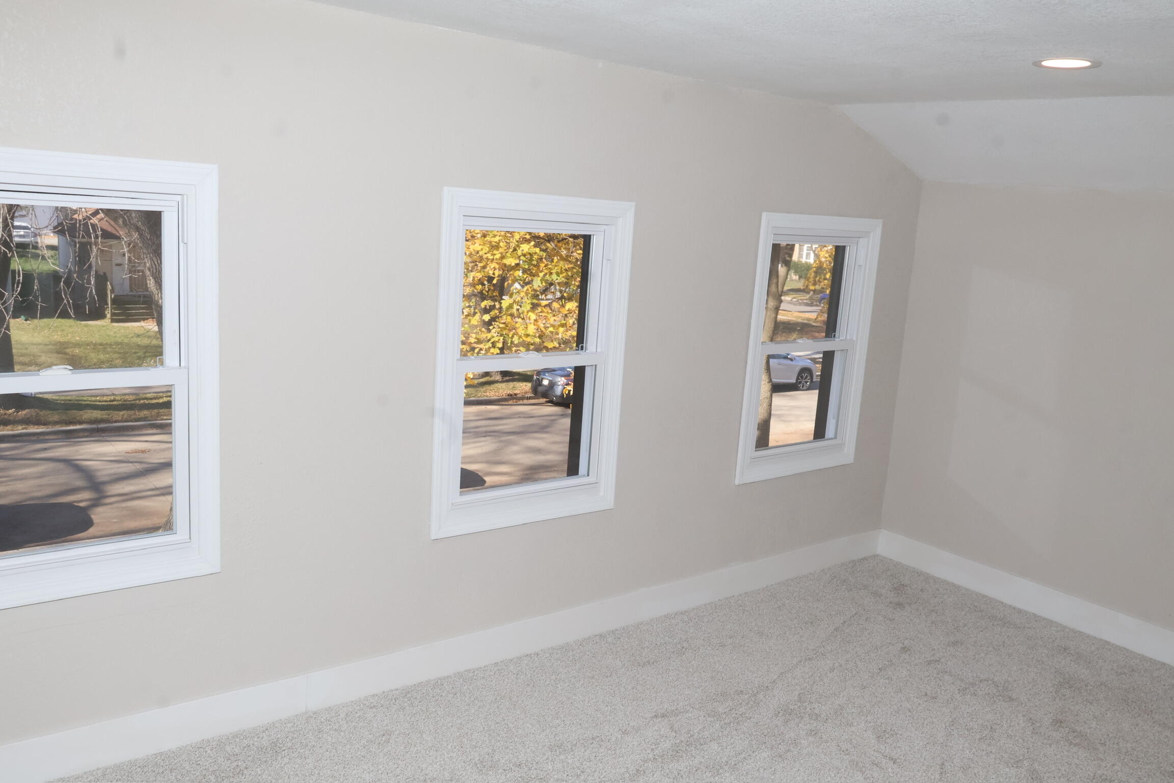 2360 North 48th Street Milwaukee, WI 53210 - Photo 16 of 23 BEDROOM 4- 2ND FLR