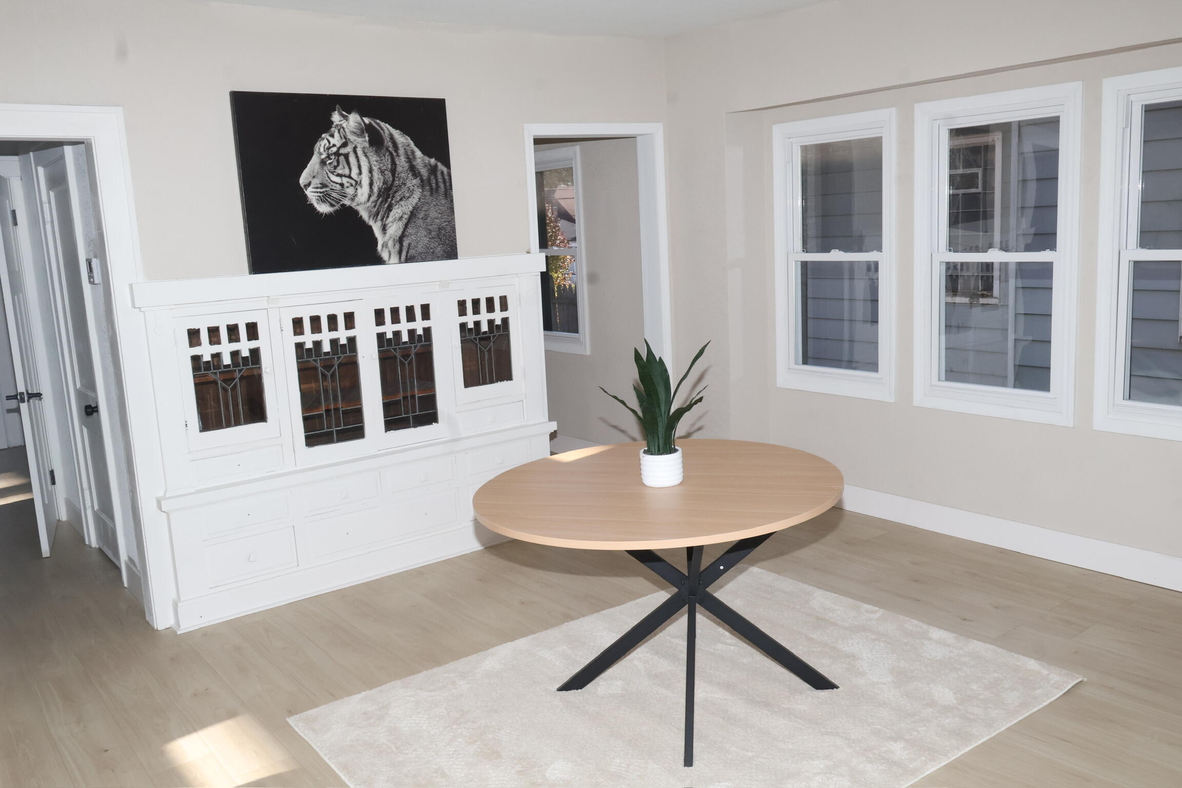 2360 North 48th Street Milwaukee, WI 53210 - Photo 6 of 23 DINING ROOM