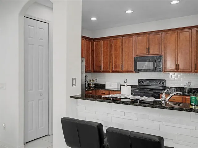 $392,500 | 528 Woodland Terrace Boulevard, Orlando, FL 32828