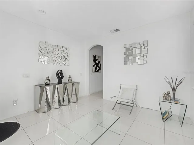 $392,500 | 528 Woodland Terrace Boulevard, Orlando, FL 32828