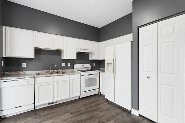 $2,650 | 21523 Franklin Circle, Unit 21523, Plainfield, IL 60544