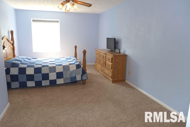 9407 North Northview Road Peoria, IL 61615 - Photo 16 of 21 Gallery Image 16