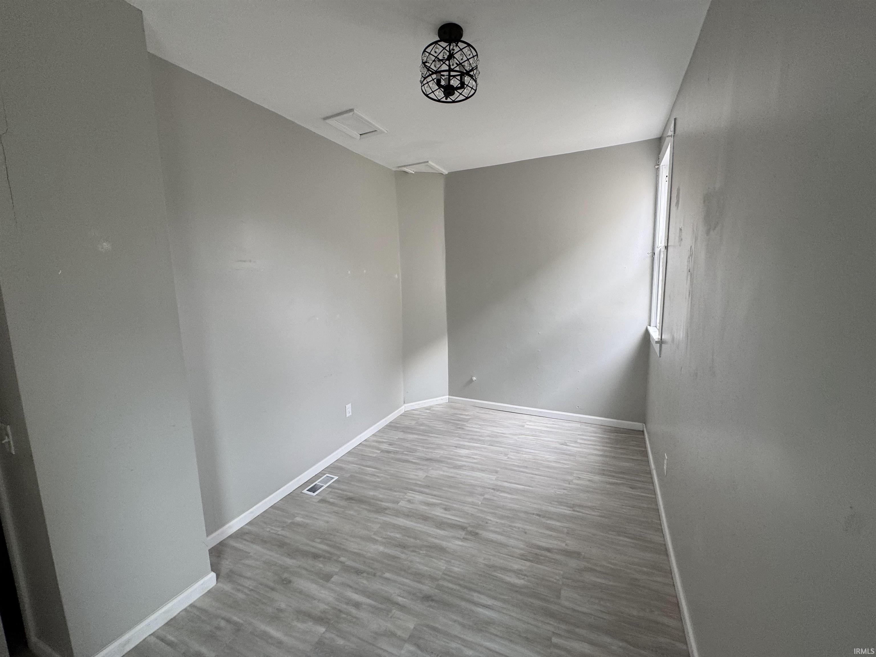 112 8th Street Logansport, IN 46947 - Photo 13 of 27