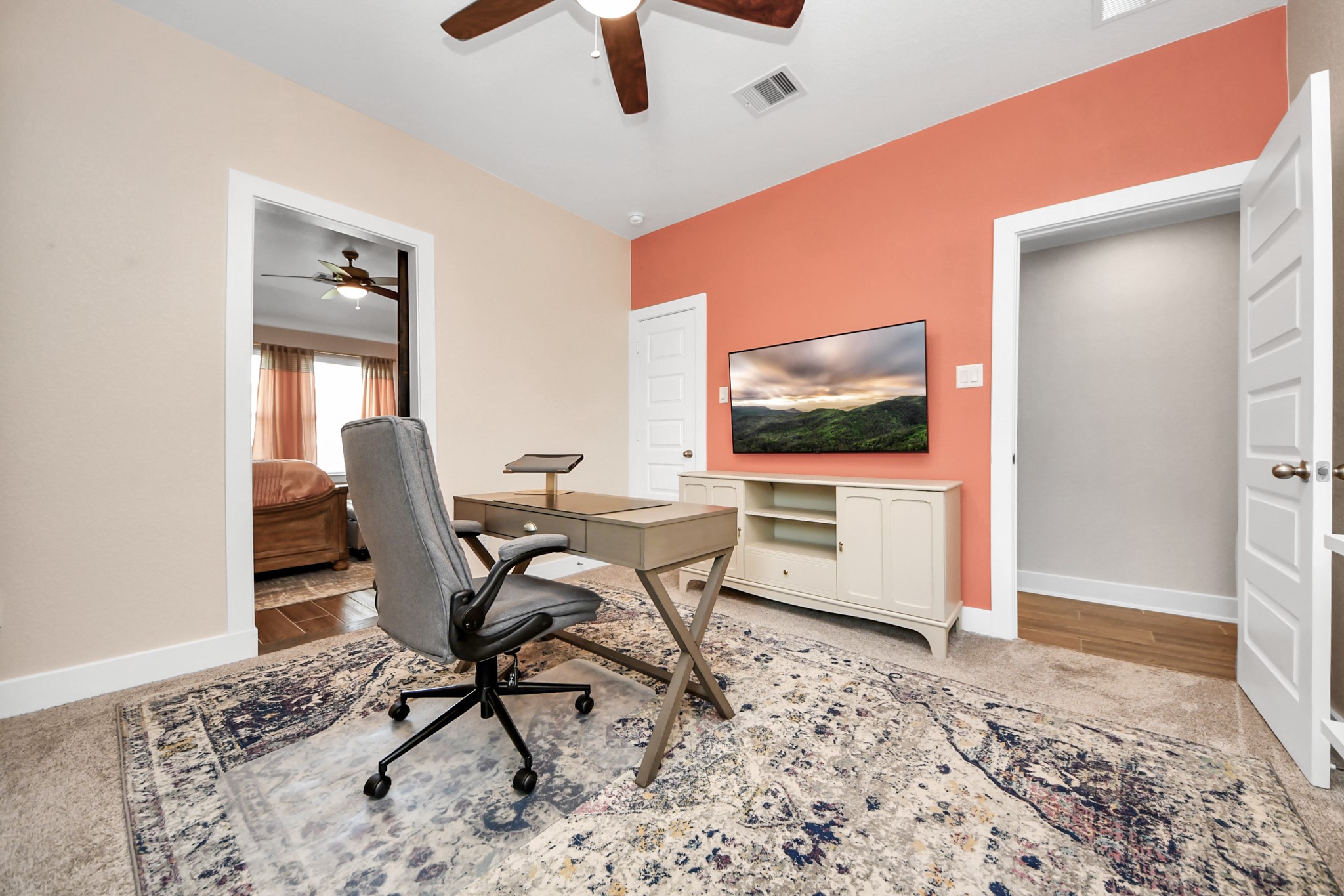 7723 Stratford Hall Drive Rosharon, TX 77583 - Photo 40 of 50 Bedroom #4 being used as an office, has a closet