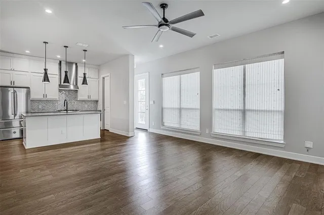 $480,000 | 123 Garden Court East, Arlington, TX 76013