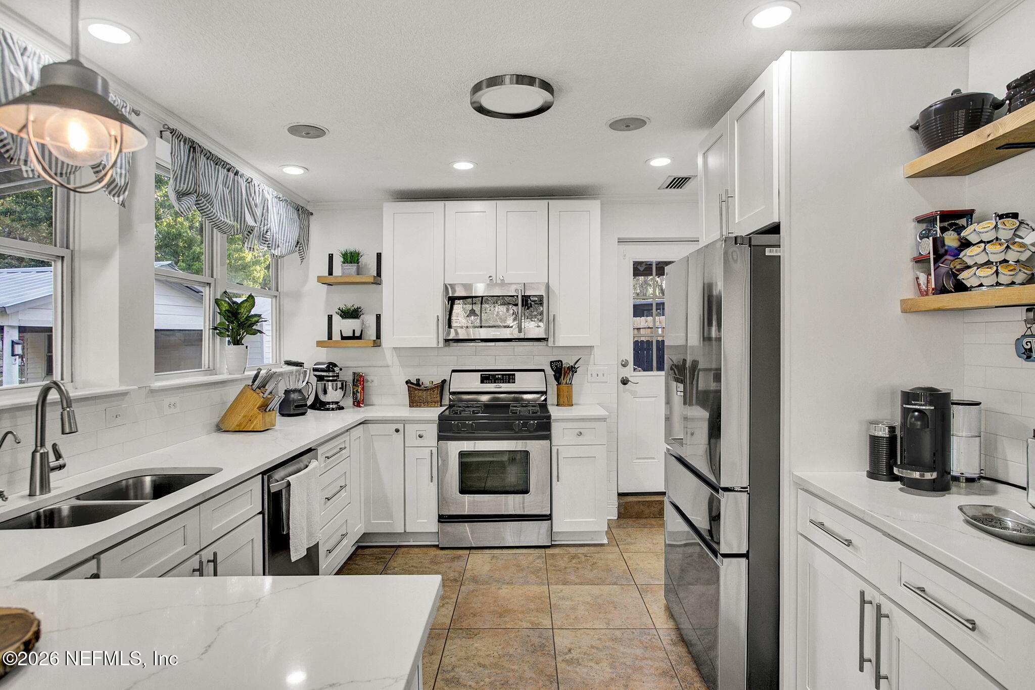 8160 Wendover Road St. Augustine, FL 32092 - Photo 7 of 41 25-web-or-mls-IMG_0232