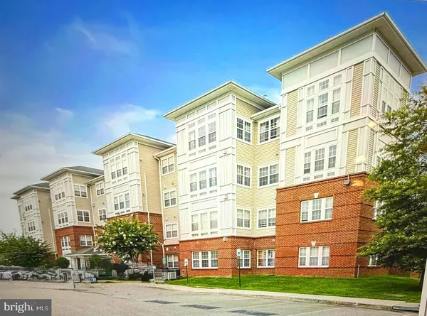 $322,000 | 12916 Fox Bow Drive, Unit 304, Upper Marlboro, MD 20774