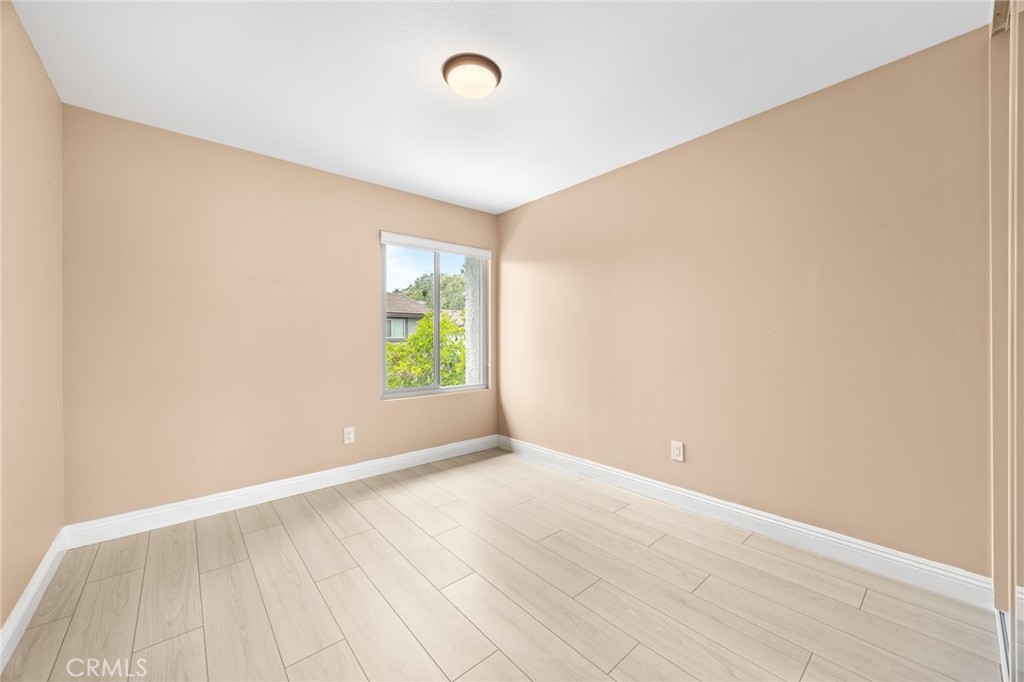 3 Moon Shadow, Unit 2 Irvine, CA 92603 - Photo 32 of 40