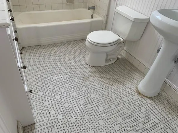 $1,450 | 4919 Magazine Street, Unit E, New Orleans, LA 70115