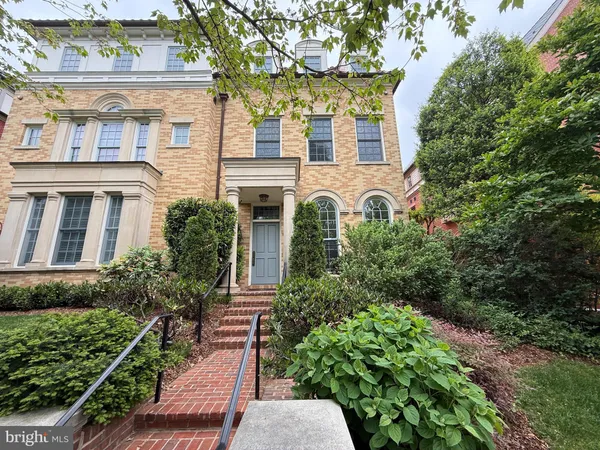 $2,495,000 | 2985 38th Street Northwest, Washington, DC 20016