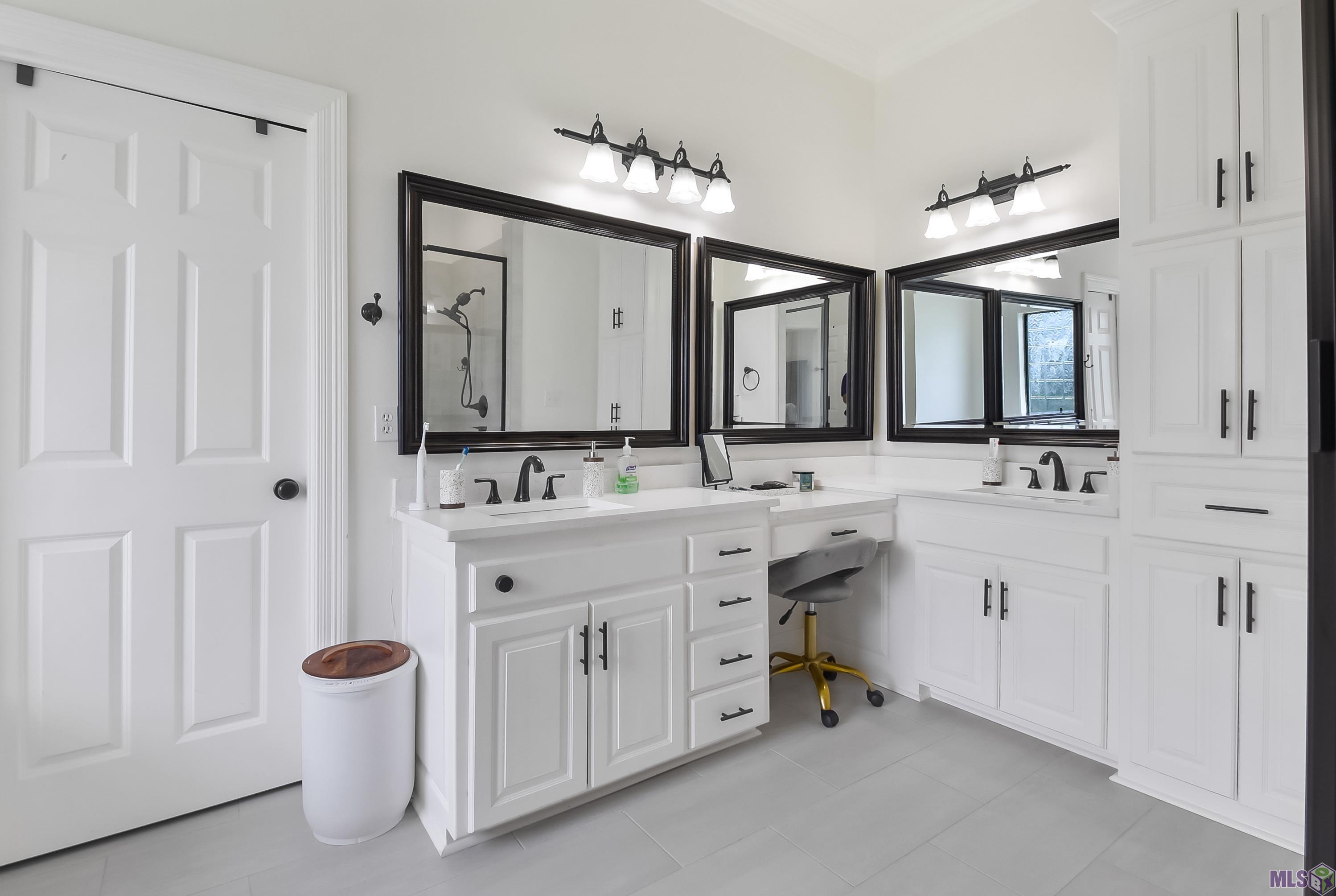 8925 Foxgate Drive Baton Rouge, LA 70809 - Photo 10 of 25