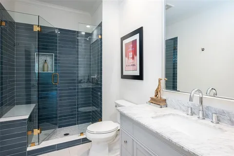 $3,995,000 | 2 Manzano Circle, Dallas, TX 75230