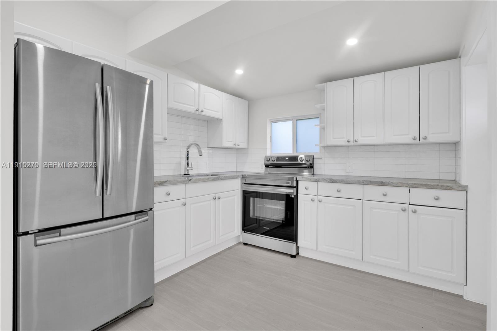 2949 Southwest 14th Street Miami, FL 33145 - Photo 5 of 28