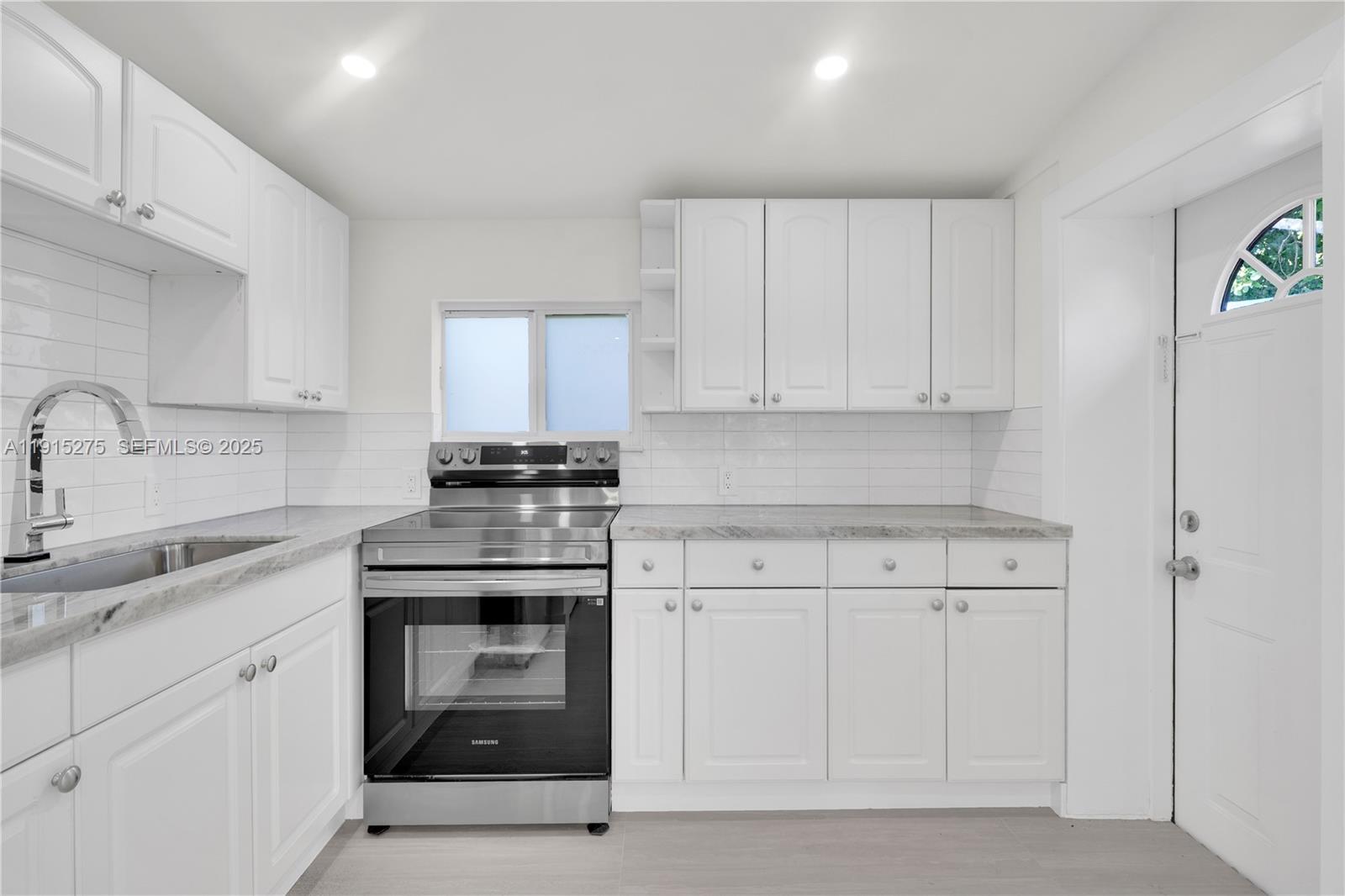 2949 Southwest 14th Street Miami, FL 33145 - Photo 6 of 28