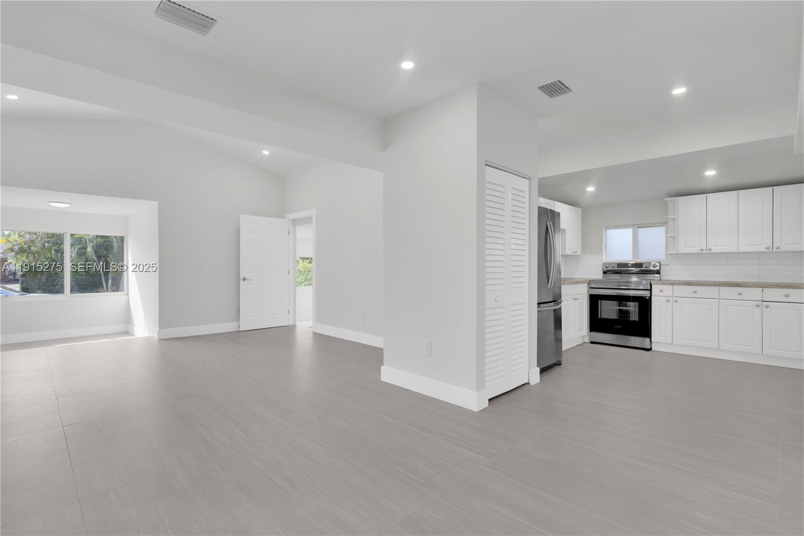 2949 Southwest 14th Street Miami, FL 33145 - Photo 8 of 28