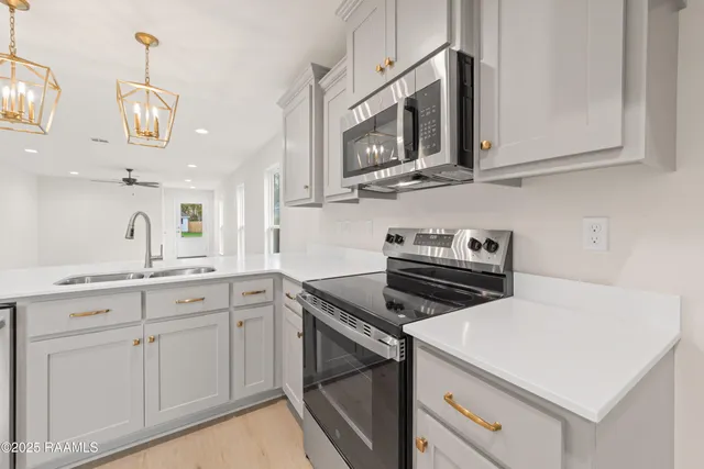 $197,900 | 227 Camerons Cove, Carencro, LA 70520