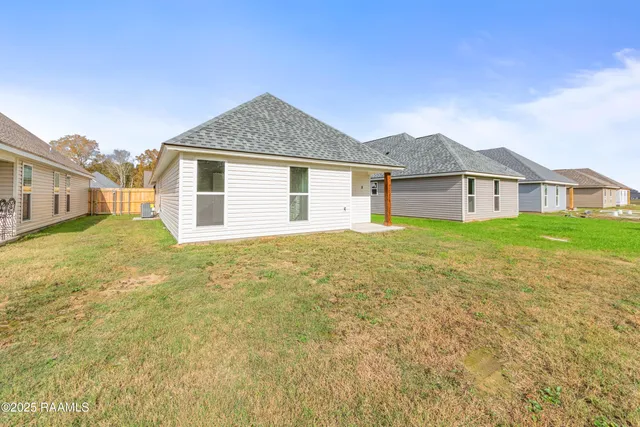$197,900 | 227 Camerons Cove, Carencro, LA 70520