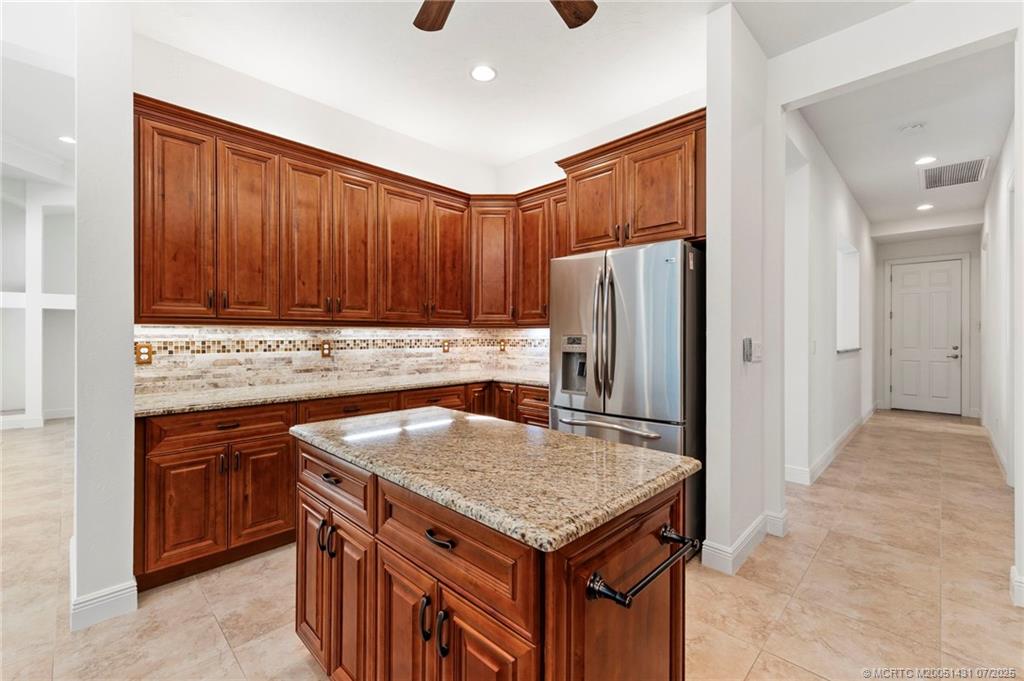 5020 Southeast Inlet Isle Way Stuart, FL 34997 - Photo 19 of 58 Gallery Image 19