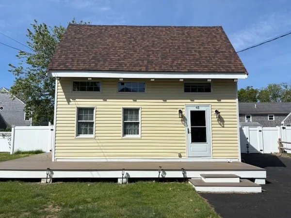 $2,500 | 40 Provincetown View Road, Unit 40, Plymouth, MA 02360