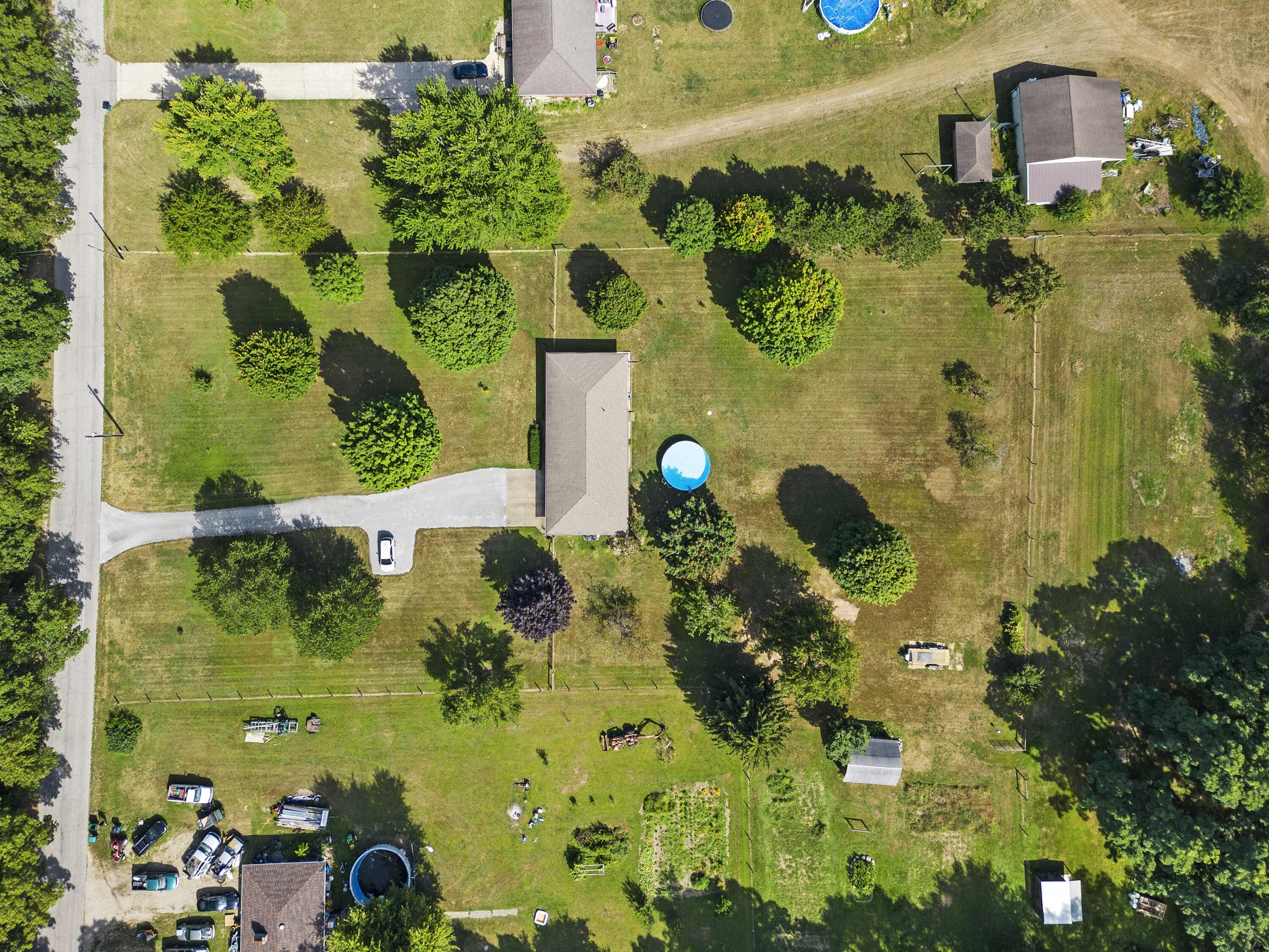 6674 East Division Road Mill Creek, IN 46365 - Photo 27 of 32 3000x2250