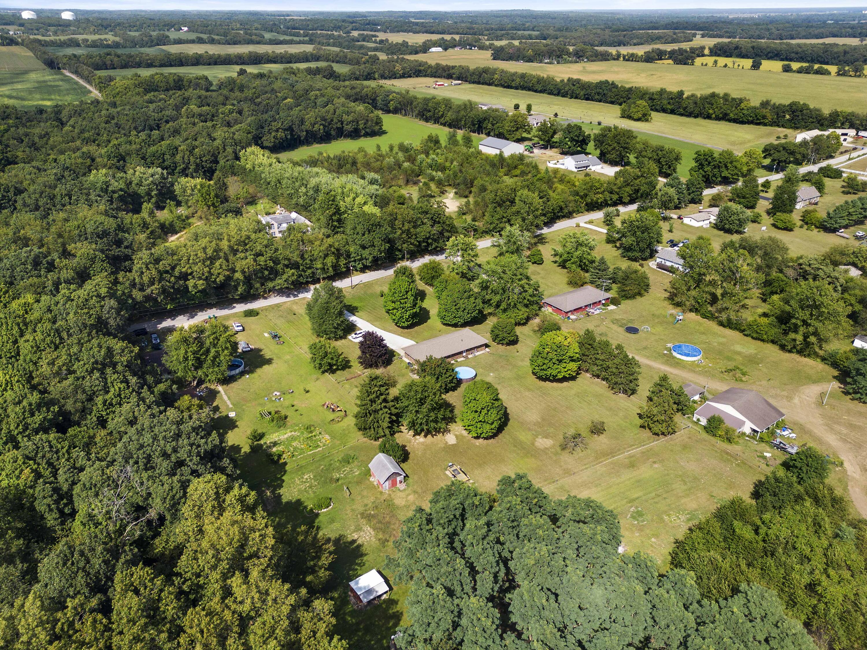 6674 East Division Road Mill Creek, IN 46365 - Photo 28 of 32 3000x2250