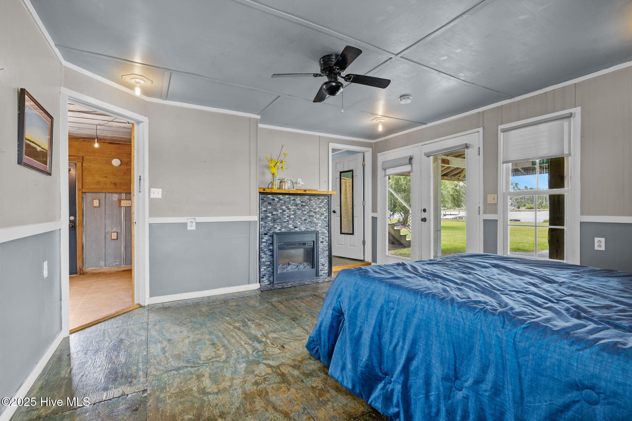 145 Williston Creek Road Smyrna, NC 28579 - Photo 36 of 59 Garage bedroom