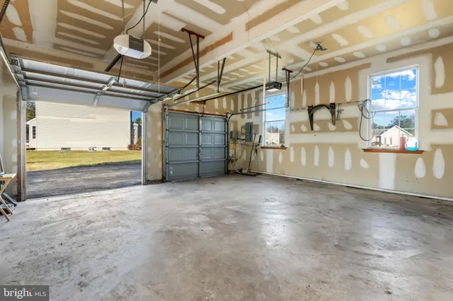 $575,000 | 321 Jessica Drive, Middletown, DE 19709