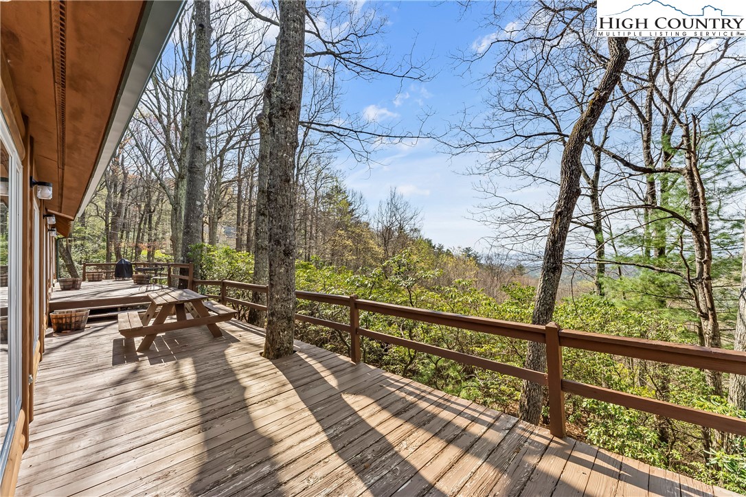 231 Deer Oaks Road Deep Gap, NC 28618 - Photo 29 of 44 a view of balcony with chairs