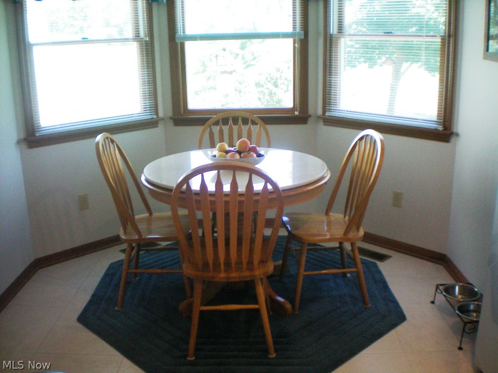 9116 Cherry Road Vermilion, OH 44089 - Photo 10 of 23