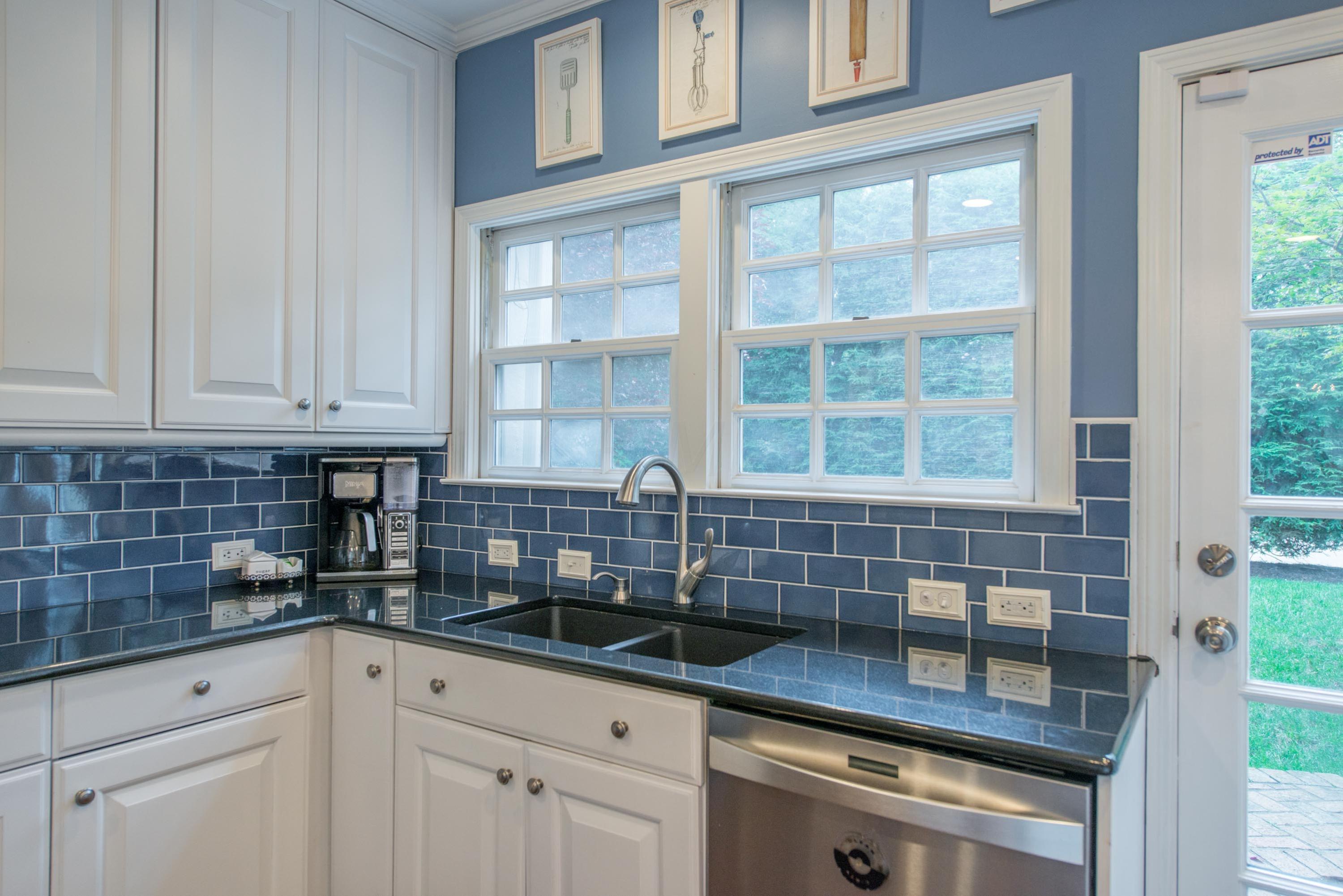 200 Ashbourne Road Columbus, OH 43209 - Photo 15 of 59