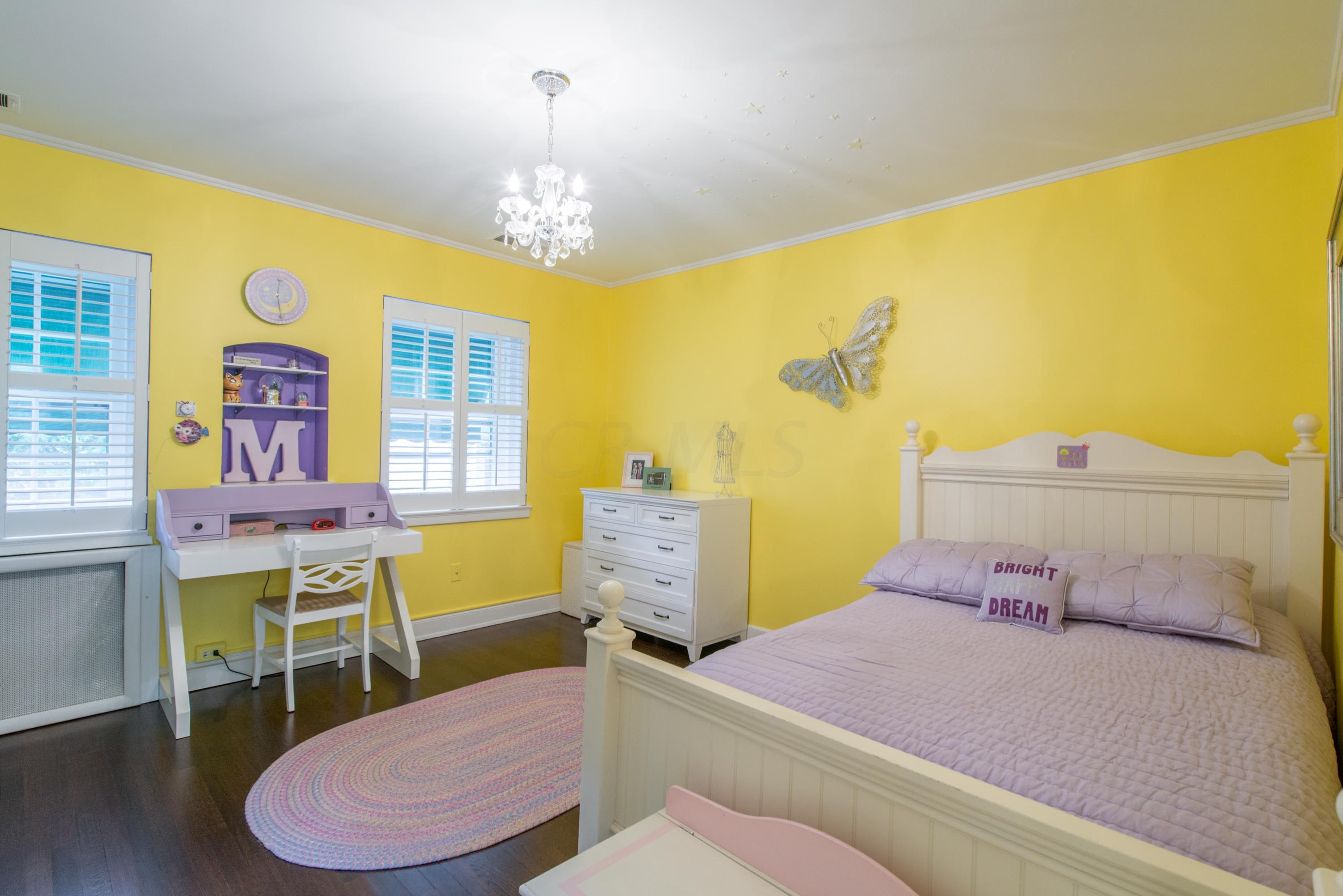 200 Ashbourne Road Columbus, OH 43209 - Photo 43 of 59