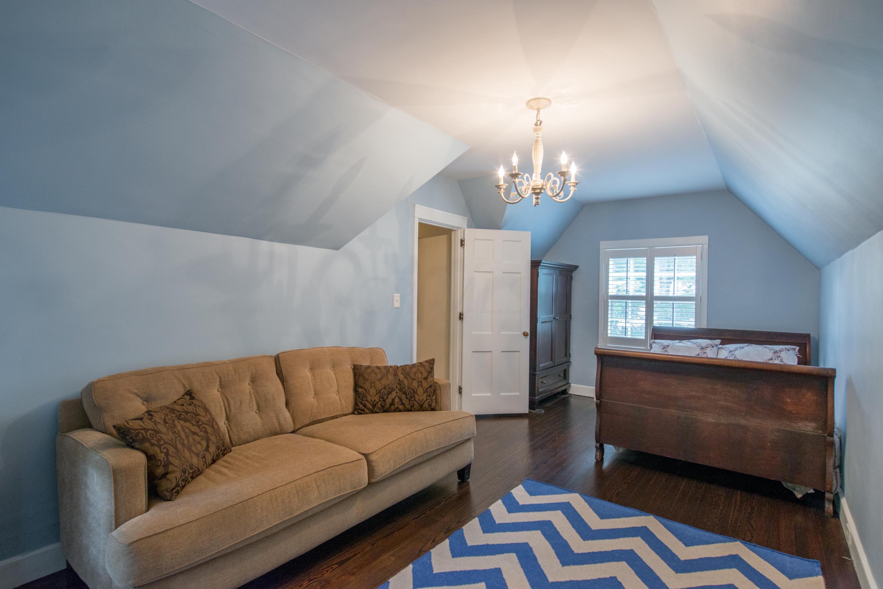 200 Ashbourne Road Columbus, OH 43209 - Photo 48 of 59