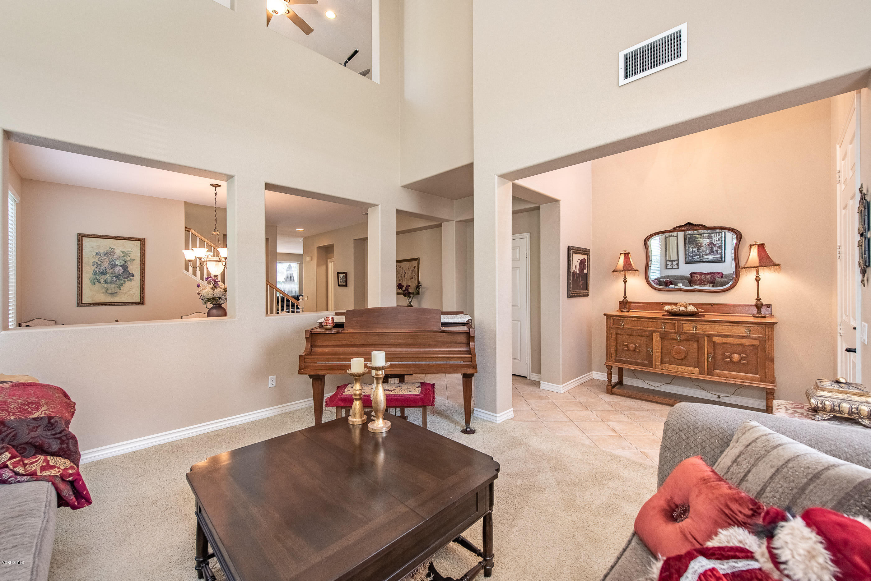 13625 Silver Oak Lane Moorpark, CA 93021 - Photo 6 of 35 a living room with furniture