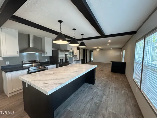 $369,900 | 635 McDonald Road, Midway, TN 37809