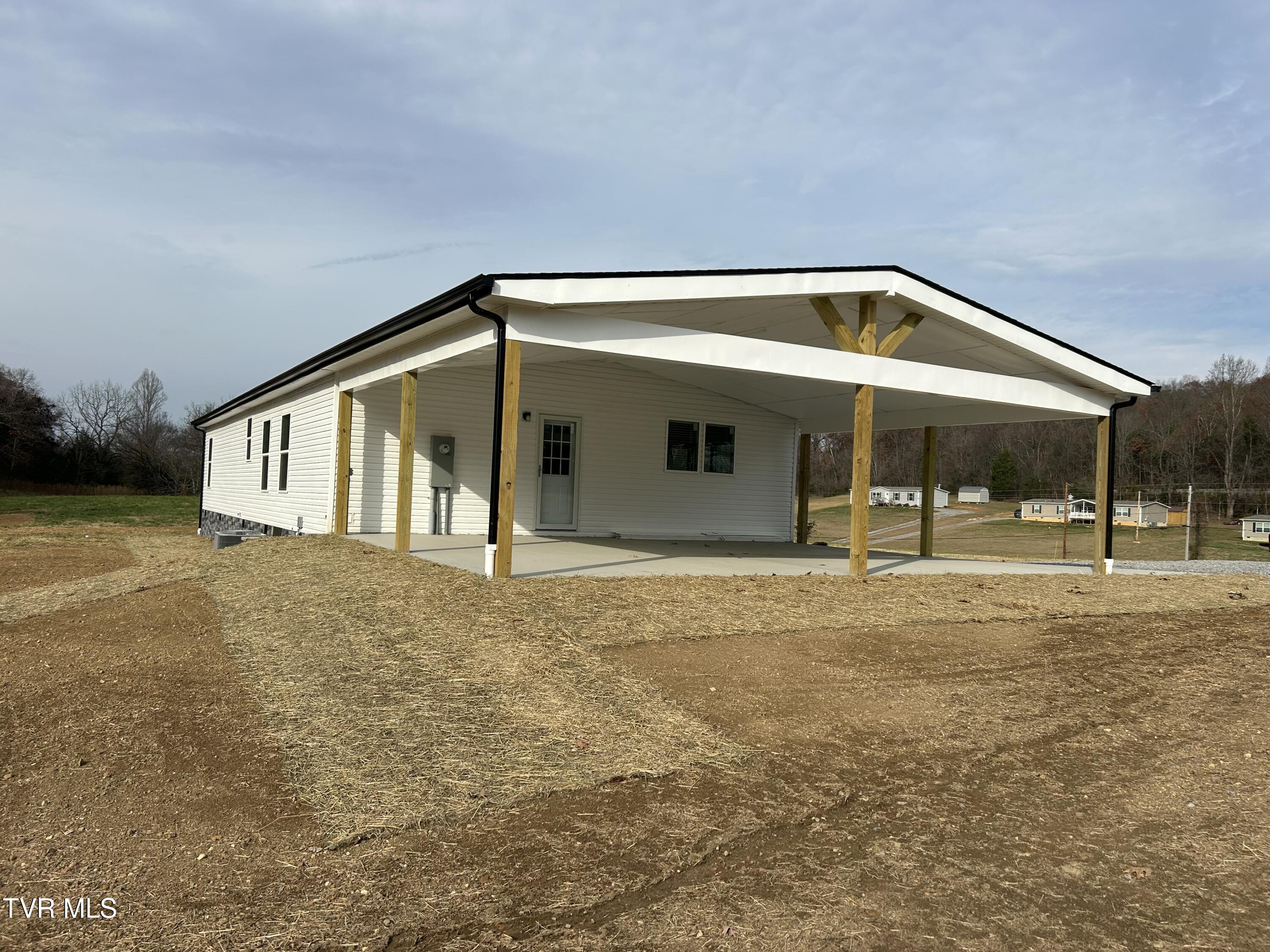 635 McDonald Road Midway, TN 37809 - Photo 38 of 43 IMG_3909