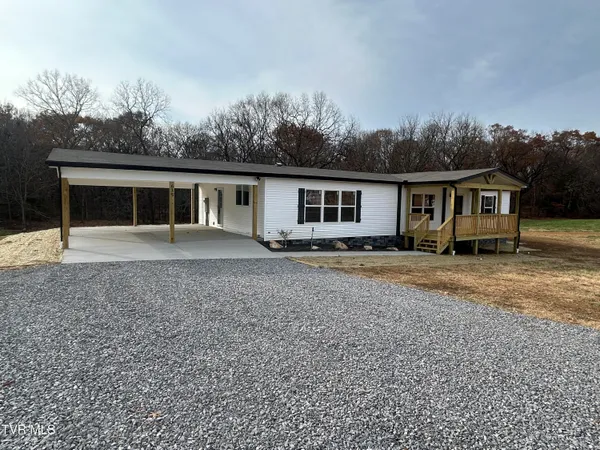 $369,900 | 635 McDonald Road, Midway, TN 37809