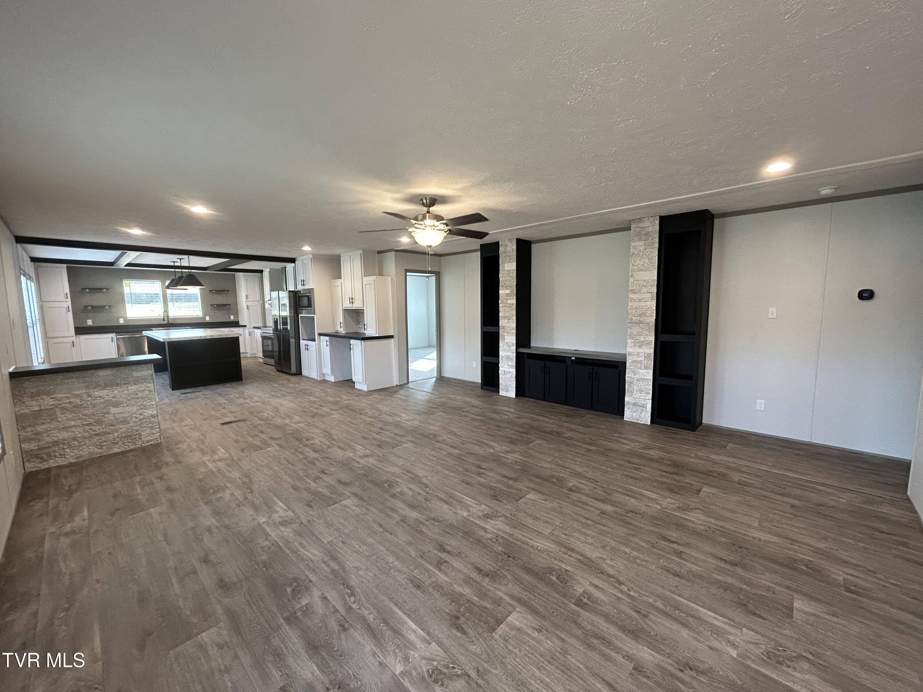 635 McDonald Road Midway, TN 37809 - Photo 6 of 43 IMG_3926