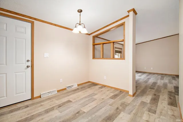 $199,900 | 2111 Kennesaw Court, Elkhart, IN 46516