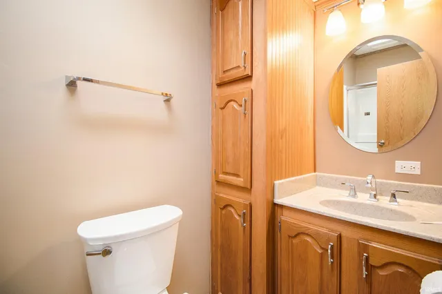 $199,900 | 2111 Kennesaw Court, Elkhart, IN 46516