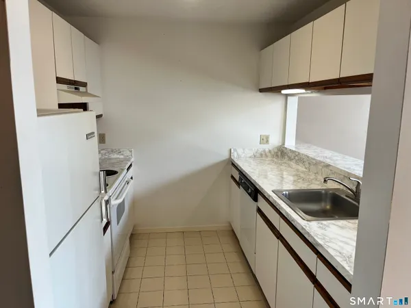 $287,000 | 83 Washington Street, Unit 3C, Norwalk, CT 06854