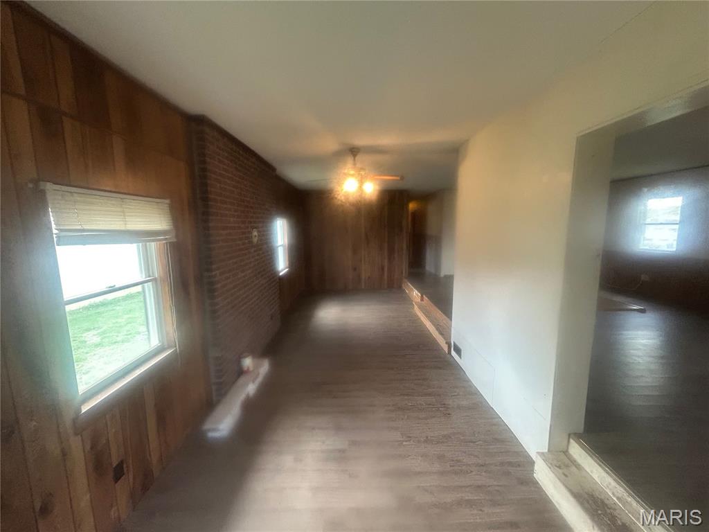 520 Eleventh Street Carrollton, IL 62016 - Photo 7 of 17