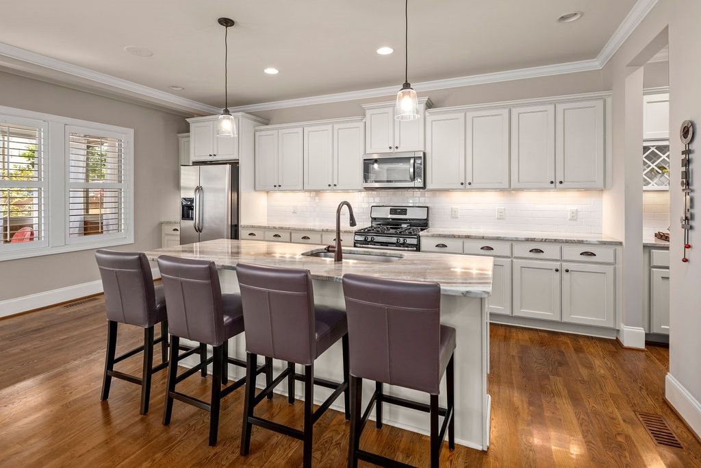 101 1/2 Pineland Circle Raleigh, NC 27606 - Photo 7 of 24 Photo 7