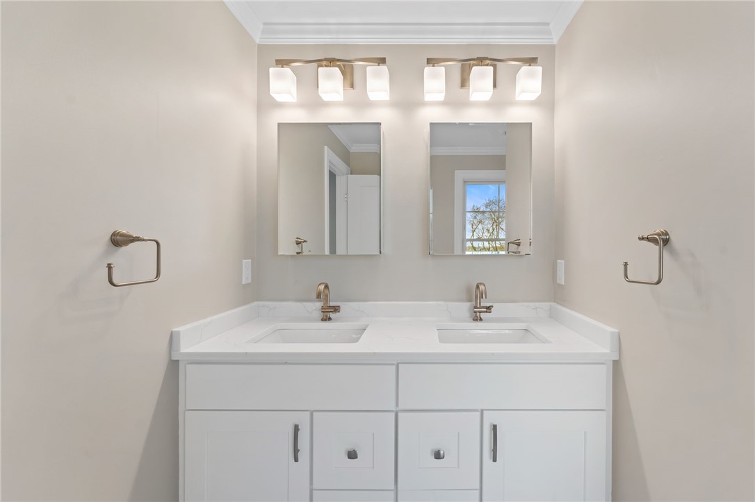 25 Scallop Shell Road Narragansett, RI 02882 - Photo 19 of 49 Dual sinks for added convenience