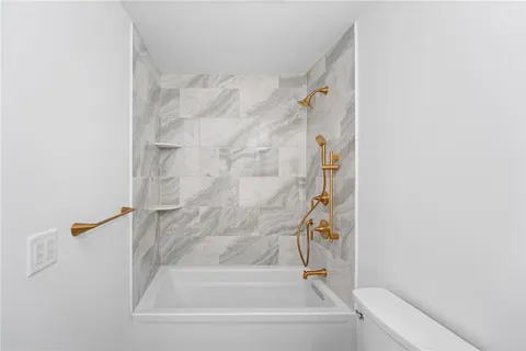 $1,749,900 | 25 Scallop Shell Road, Narragansett, RI 02882