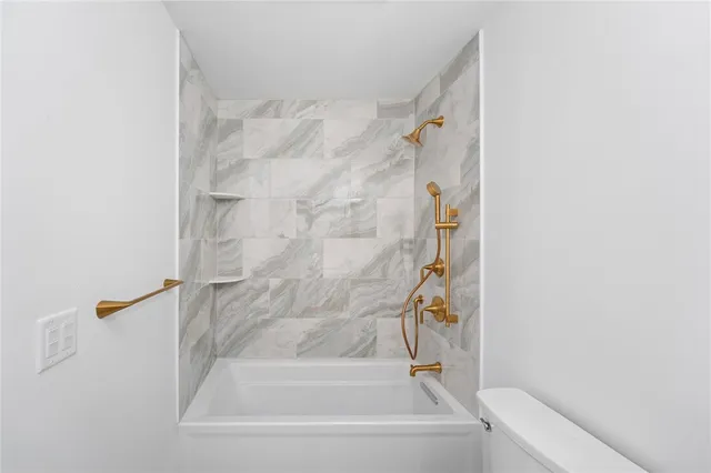 $1,749,900 | 25 Scallop Shell Road, Narragansett, RI 02882