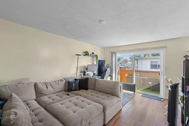 $2,250,000 | 25039 Cypress Avenue, Hayward, CA 94544