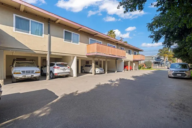 $2,250,000 | 25039 Cypress Avenue, Hayward, CA 94544