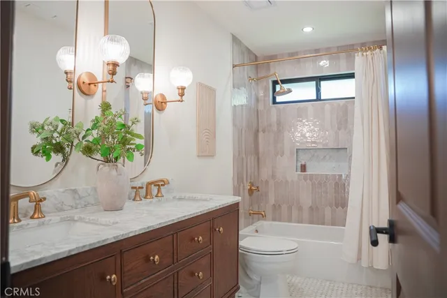 $2,175,000 | 213 Miguel Place, Fullerton, CA 92835